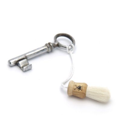Сувенирный брелок MUEHLE (помазок) Сувенирный брелок MUEHLE (помазок)