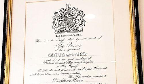 Ордер Ее Величества Королевы, выданный компании D. R. Harris