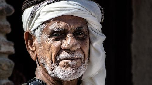 Статья: как натягивать кожу во время бритья