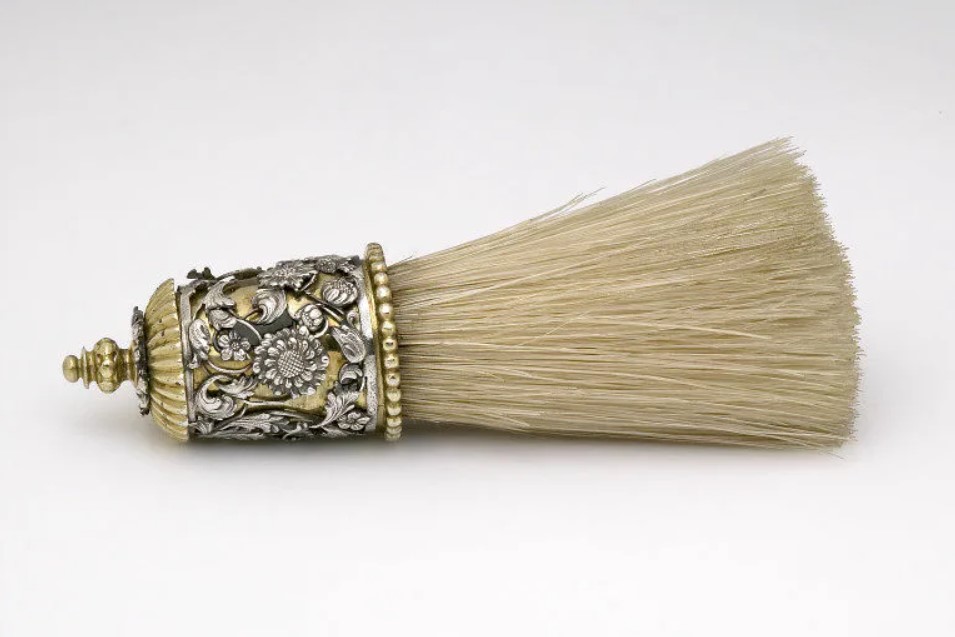 Помазок 18 века