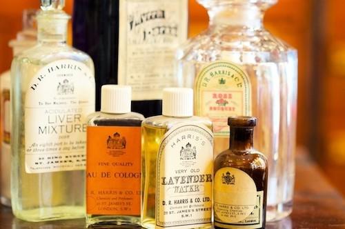 Парфюм D. R. Harris в своем первозданном виде