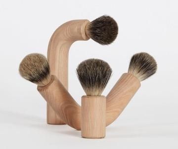 Форма ручки помазка ограничена только фантазией дизайнера